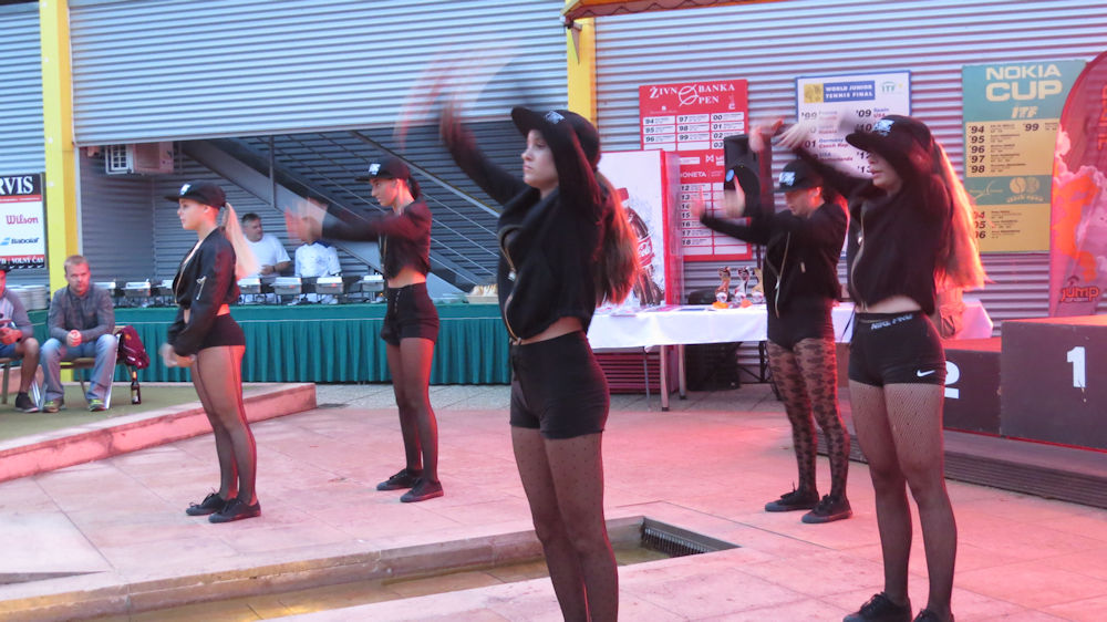 Dance Troop Dance Troop